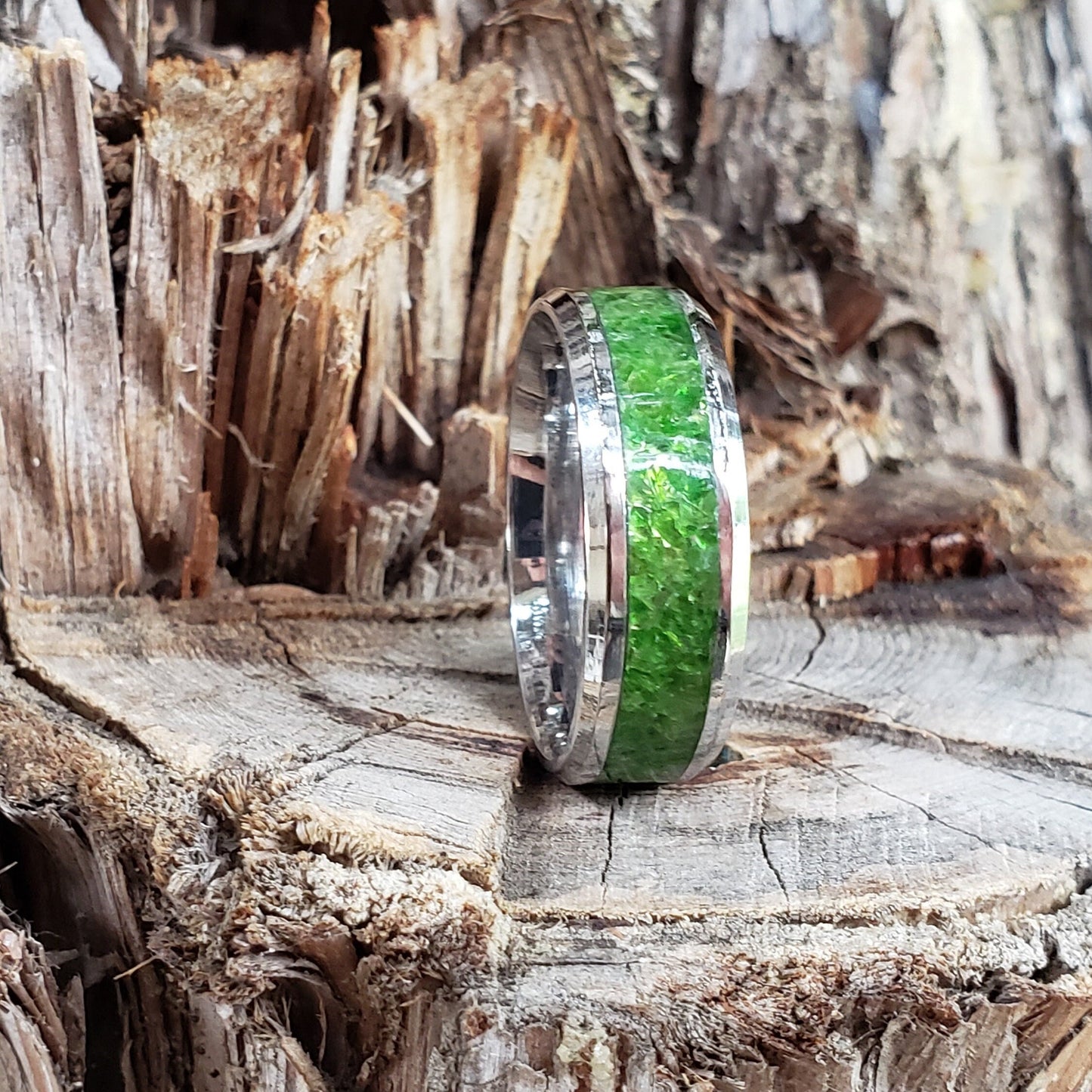 Charged Ring - Diopside Crystal Inlay, Tungsten Titanium Ceramic, Men Women, Wedding Ring, His Hers Promise, Engagement Ring 8mm 6mm
