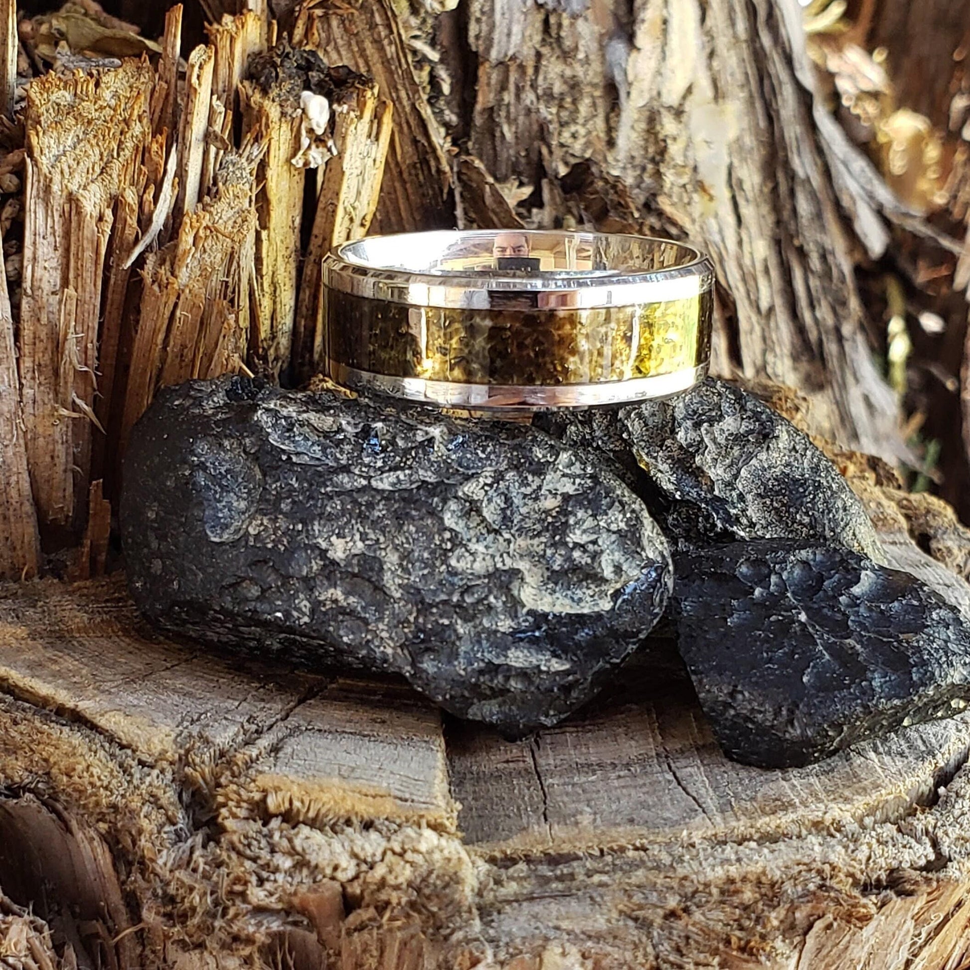 Tektite Crystal Inlay Ring, Tungsten Carbide Titanium Ceramic, Men & Women, Wedding Ring, His Hers Promise Ring, Engagement Ring, 8mm
