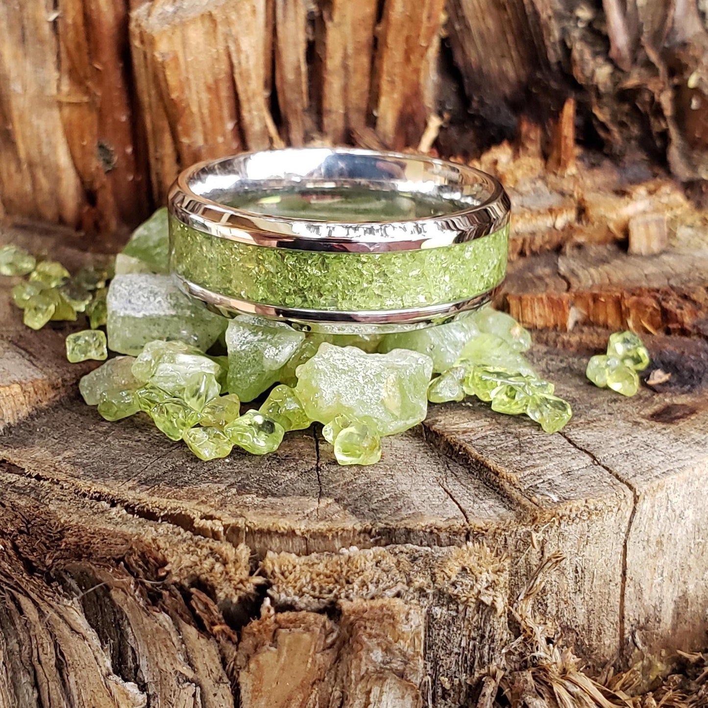 Sun Gem Ring - Peridot Crystal Inlay, Tungsten Titanium Ceramic, Men Women, Wedding Ring, His Hers Promise, Engagement Ring 8mm 6mm